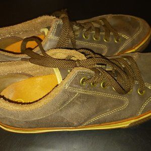 Brown Converse All-Star | Men's 11/Women's 12.5 | Lightly Used